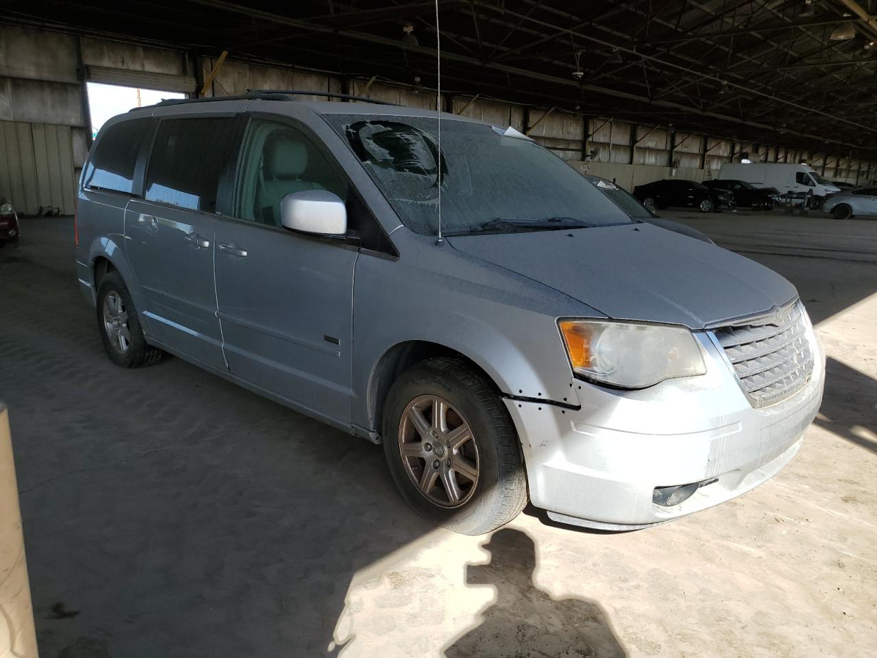 2008 Chrysler Town & Country VIN 2A8HR54P88R729631 Copart auction photo, front end damage thumbnail 4