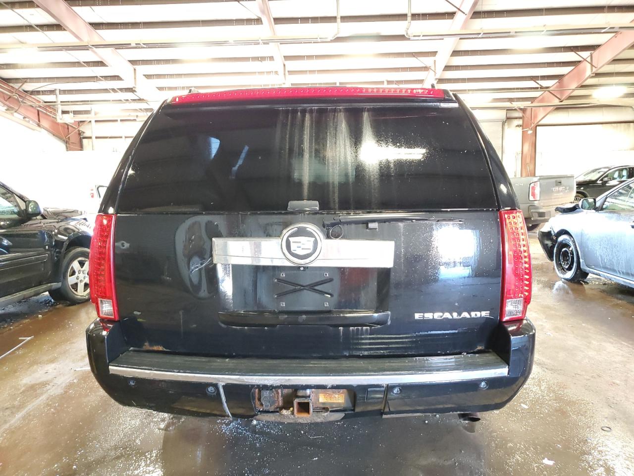 2007 Cadillac Escalade VIN 1GYFK66807R420703 Copart auction photo, front end damage thumbnail 6