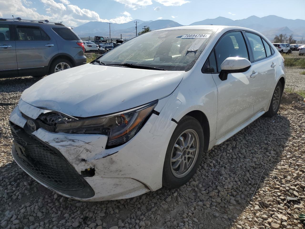 2022 Toyota Corolla VIN JTDEAMDE1NJ036409