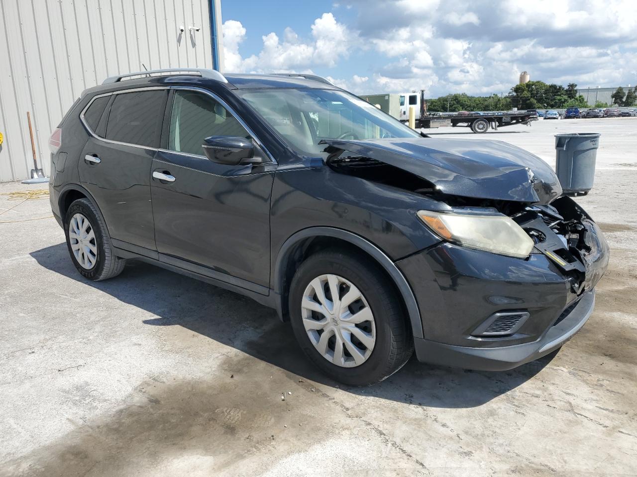 2016 Nissan Rogue VIN 5N1AT2MN7GC746270 Copart auction photo, front end damage thumbnail 4
