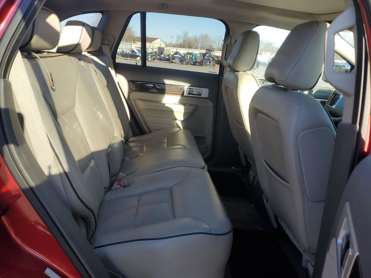 2010 Lincoln MKX VIN 2LMDJ8JC0ABJ24565 Copart auction photo, front end damage thumbnail 11