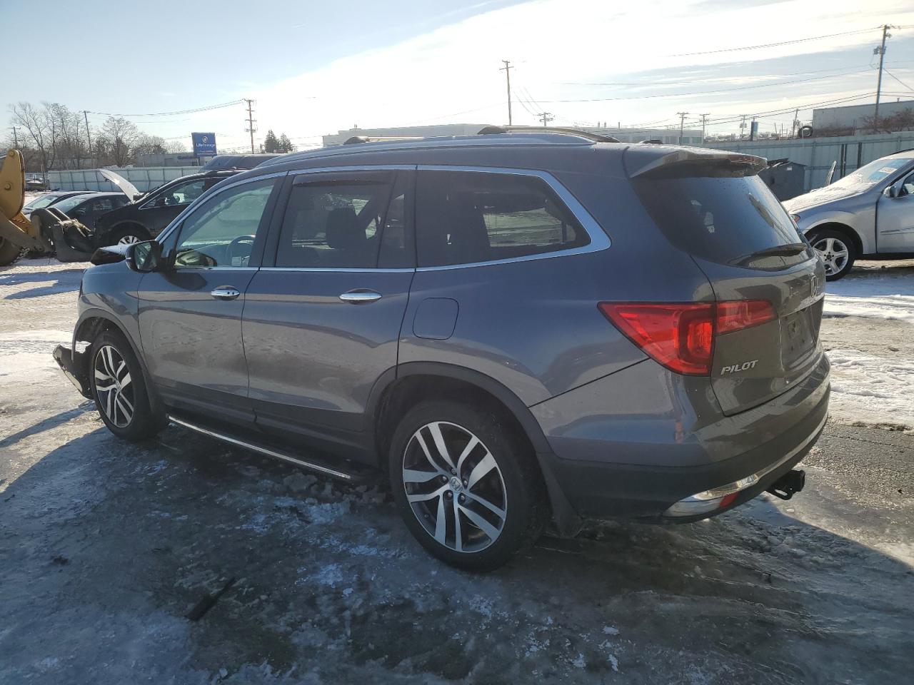 2016 Honda Pilot VIN 5FNYF6H94GB046515 Copart auction photo, front end damage thumbnail 2