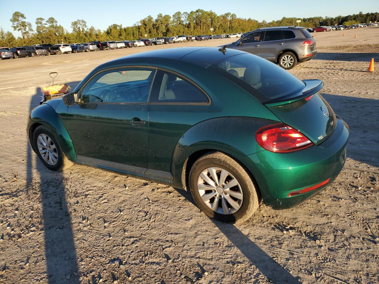 2017 Volkswagen Beetle VIN 3VWF17AT5HM605582 Copart auction photo, mechanical / minor dent/scratches damage thumbnail 2