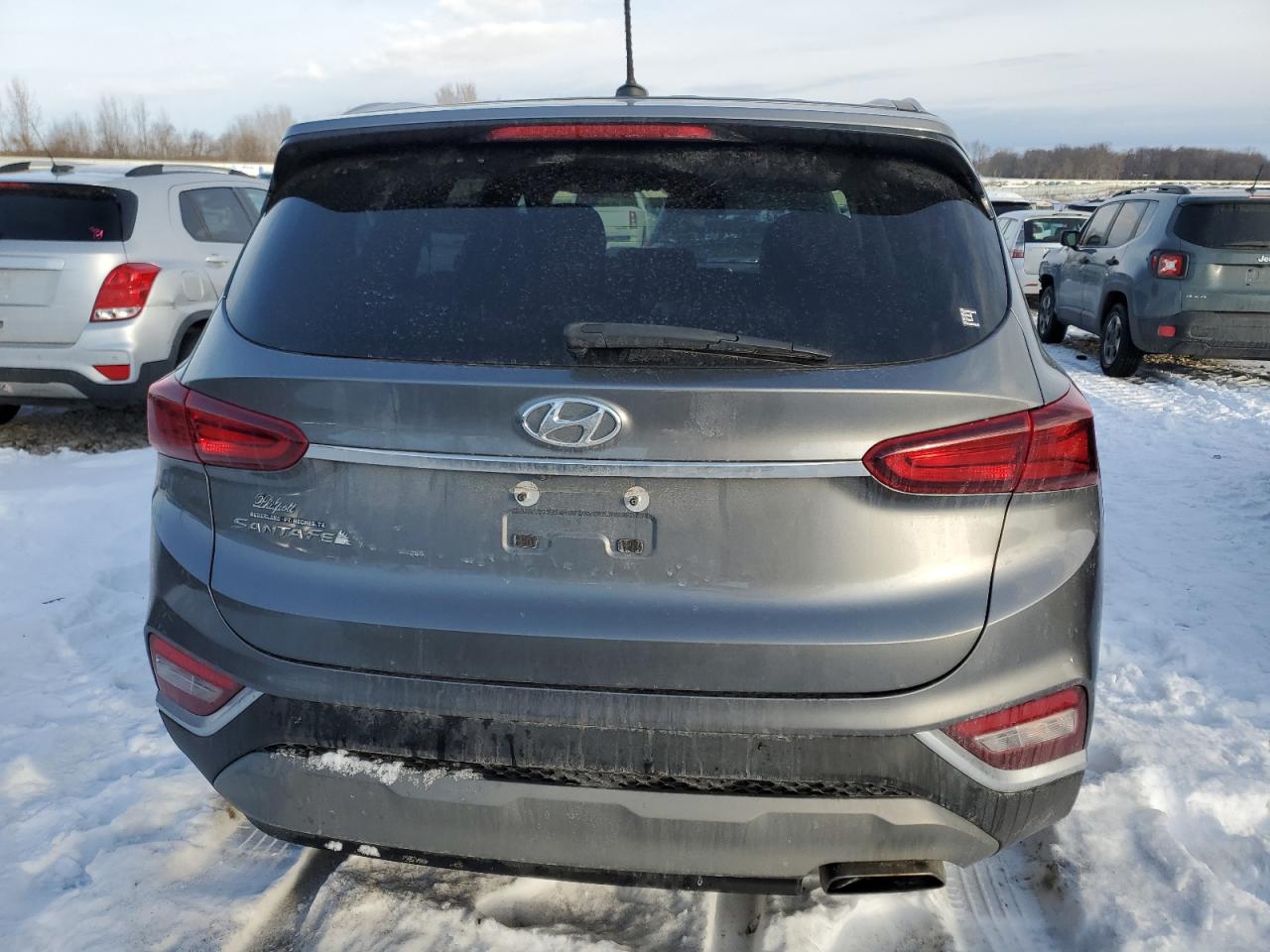 2019 Hyundai Santa Fe VIN 5NMS23AD9KH132702 Copart auction photo, front end / side damage thumbnail 6