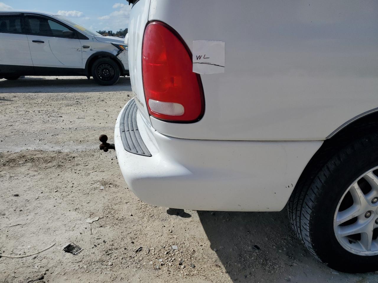 1999 Dodge Caravan VIN 1B4GP44G2XB801016 Copart auction photo, water/flood damage thumbnail 13