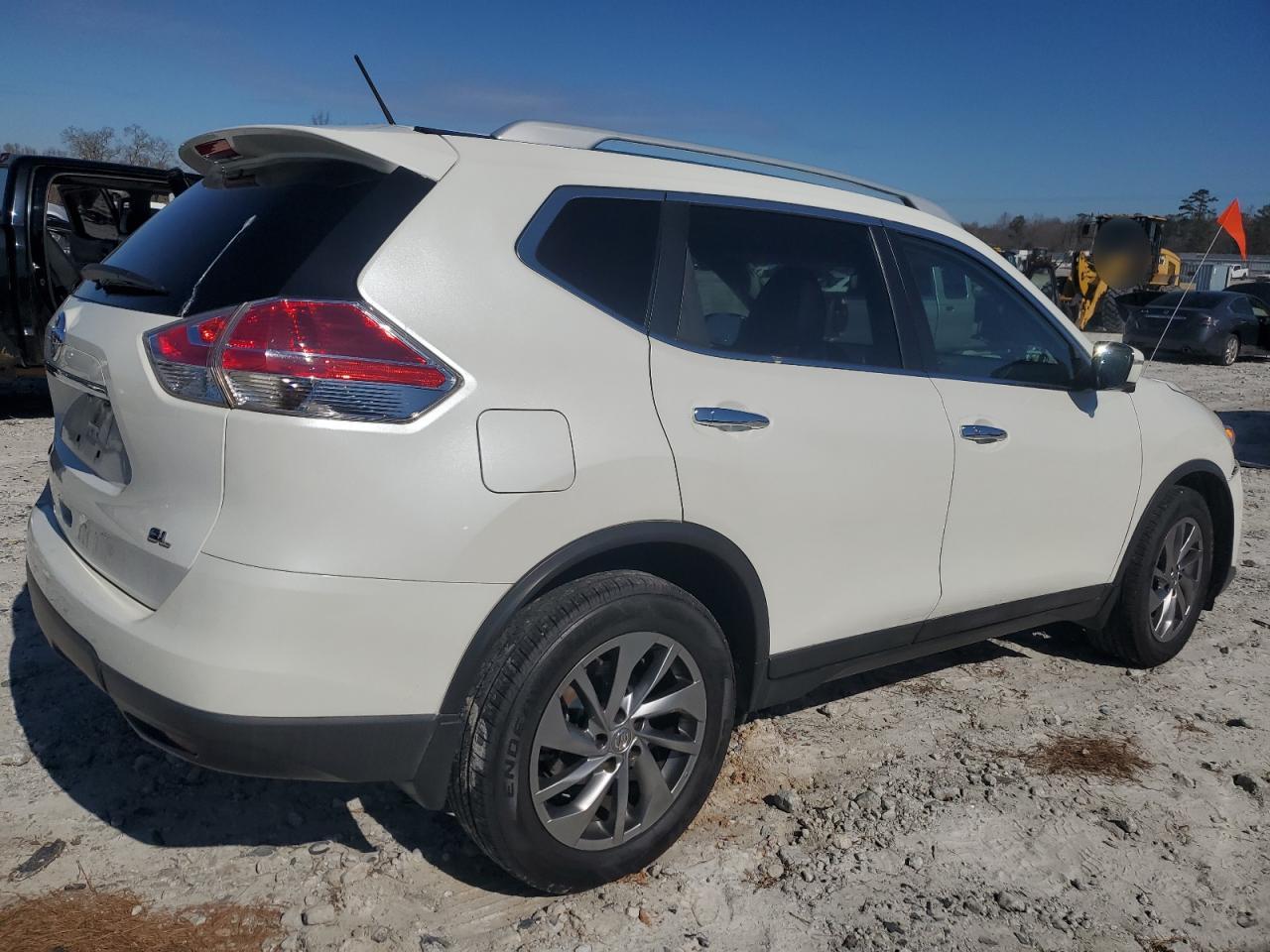 2015 Nissan Rogue VIN 5N1AT2MT7FC879530 Copart auction photo, front end / rear end damage thumbnail 3
