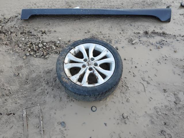 2011 Mazda 3 VIN JM1BL1K62B1464282 Copart auction photo, front end damage thumbnail 12