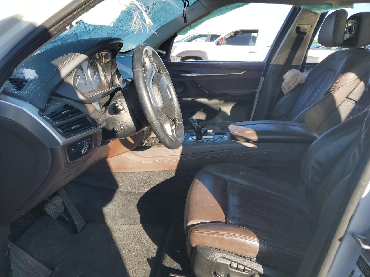 2015 BMW X5 VIN 5UXKR6C51F0J75616 Copart auction photo, rollover damage thumbnail 7
