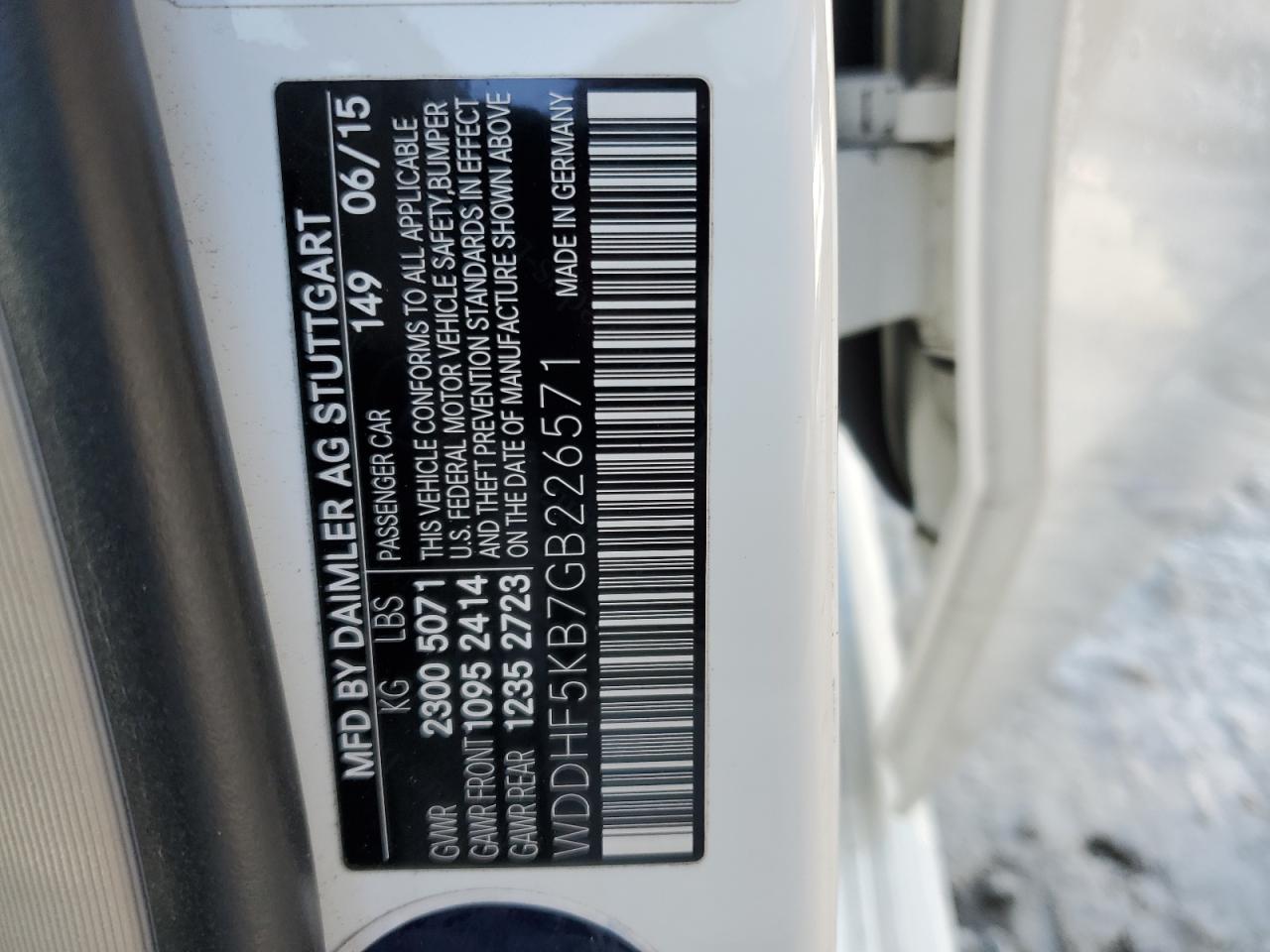 2016 Mercedes-Benz E-klasse VIN WDDHF5KB7GB226571 Copart auction photo, front end damage thumbnail 14