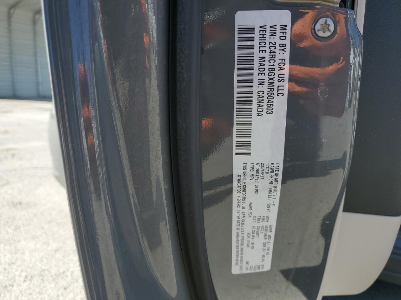 2021 Chrysler Pacifica VIN 2C4RC1BGXMR604603 Copart auction photo, side damage thumbnail 14