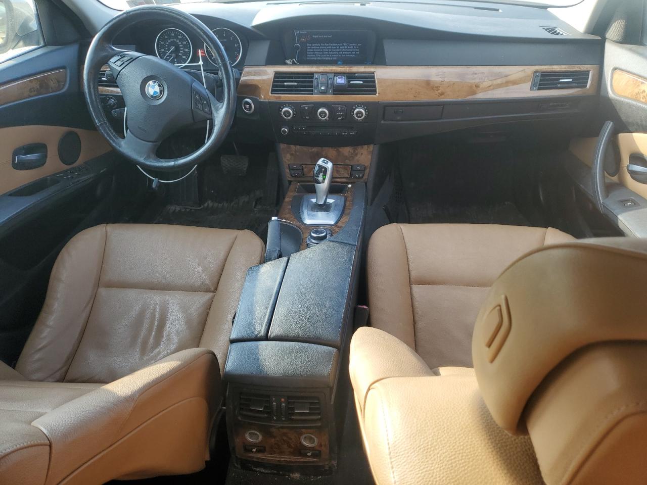 2010 BMW 5er VIN WBANV1C54AC389081 Copart auction photo, all over damage thumbnail 8