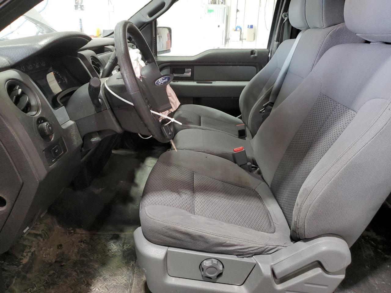 2012 Ford F-150 VIN 1FTFX1EF7CFA60593 Copart auction photo, front end damage thumbnail 7