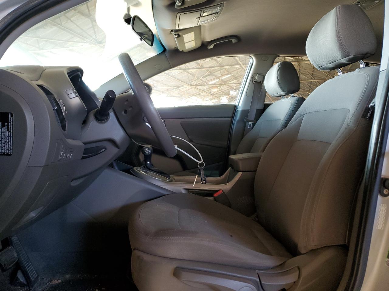 2012 KIA Sportage VIN KNDPBCA2XC7260105 Copart auction photo, minor dent/scratches damage thumbnail 7
