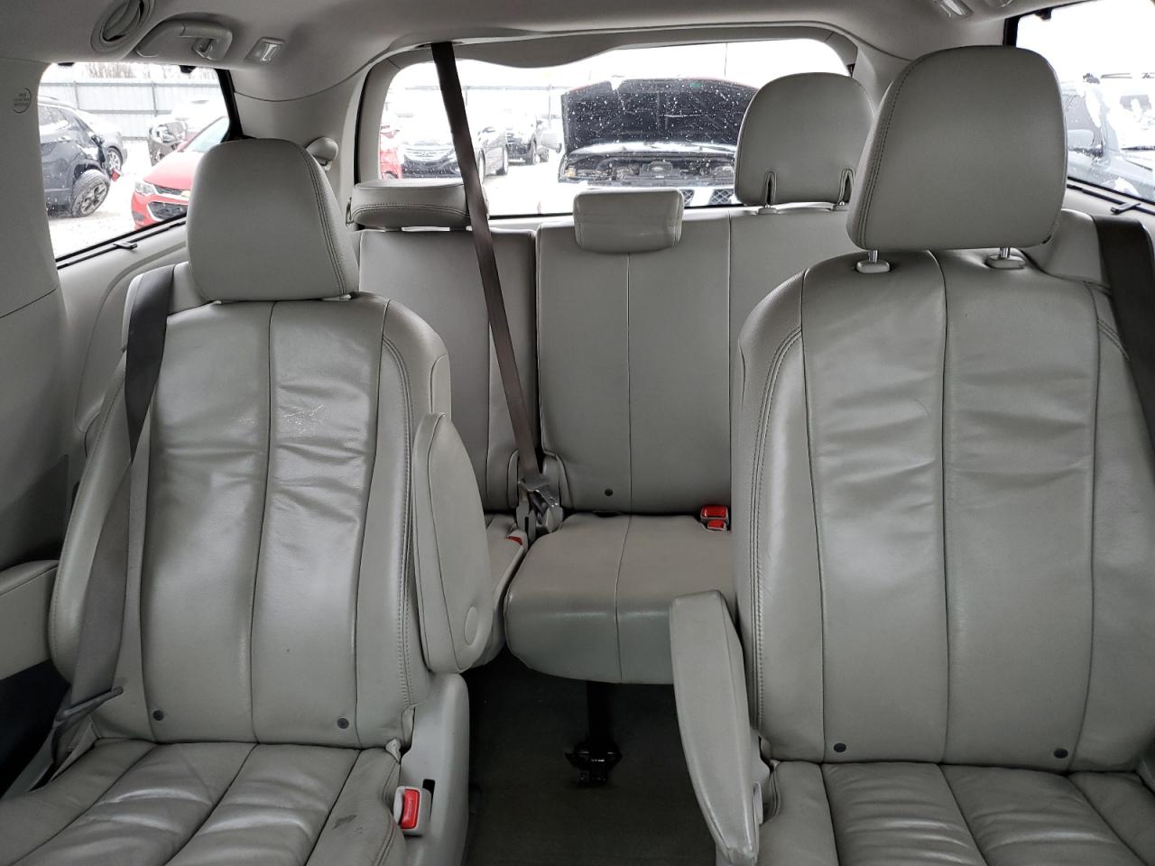 2012 Toyota Sienna VIN 5TDDK3DC9CS044534 Copart auction photo, front end damage thumbnail 10
