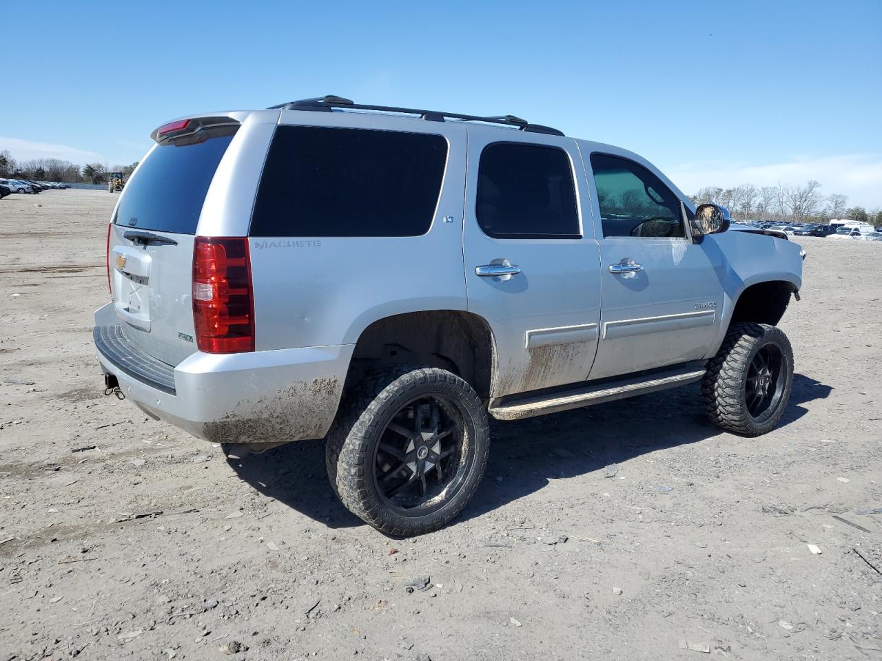 2012 Chevrolet Tahoe VIN 1GNSKBE06CR165503 Copart auction photo, front end / rear end damage thumbnail 3