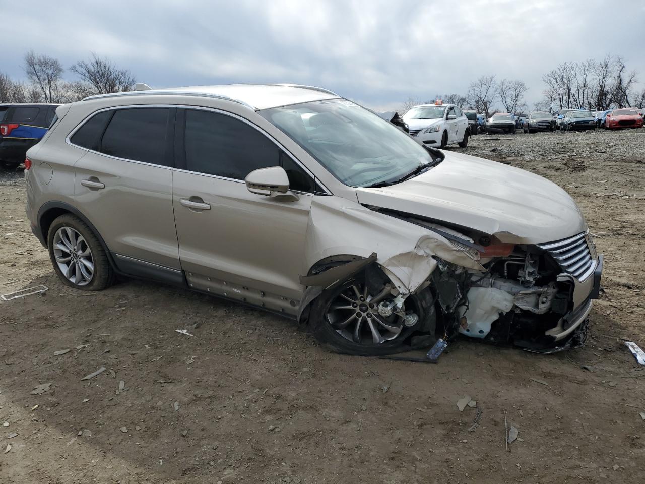 2015 Lincoln MKZ VIN 5LMCJ1A97FUJ21132 Copart auction photo, front end / undercarriage damage thumbnail 4