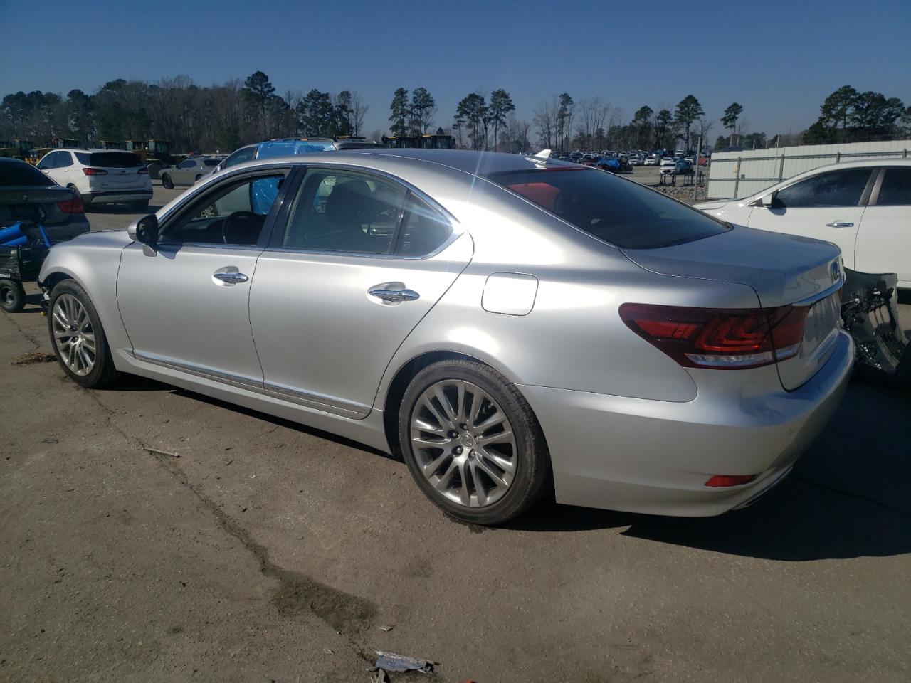 2013 Lexus LS VIN JTHBL5EF7D5115891 Copart auction photo, front end damage thumbnail 2