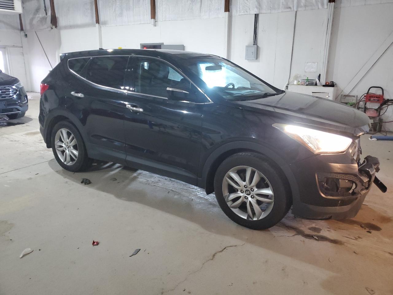 2013 Hyundai Santa Fe VIN 5XYZWDLA3DG048657 Copart auction photo, front end damage thumbnail 4