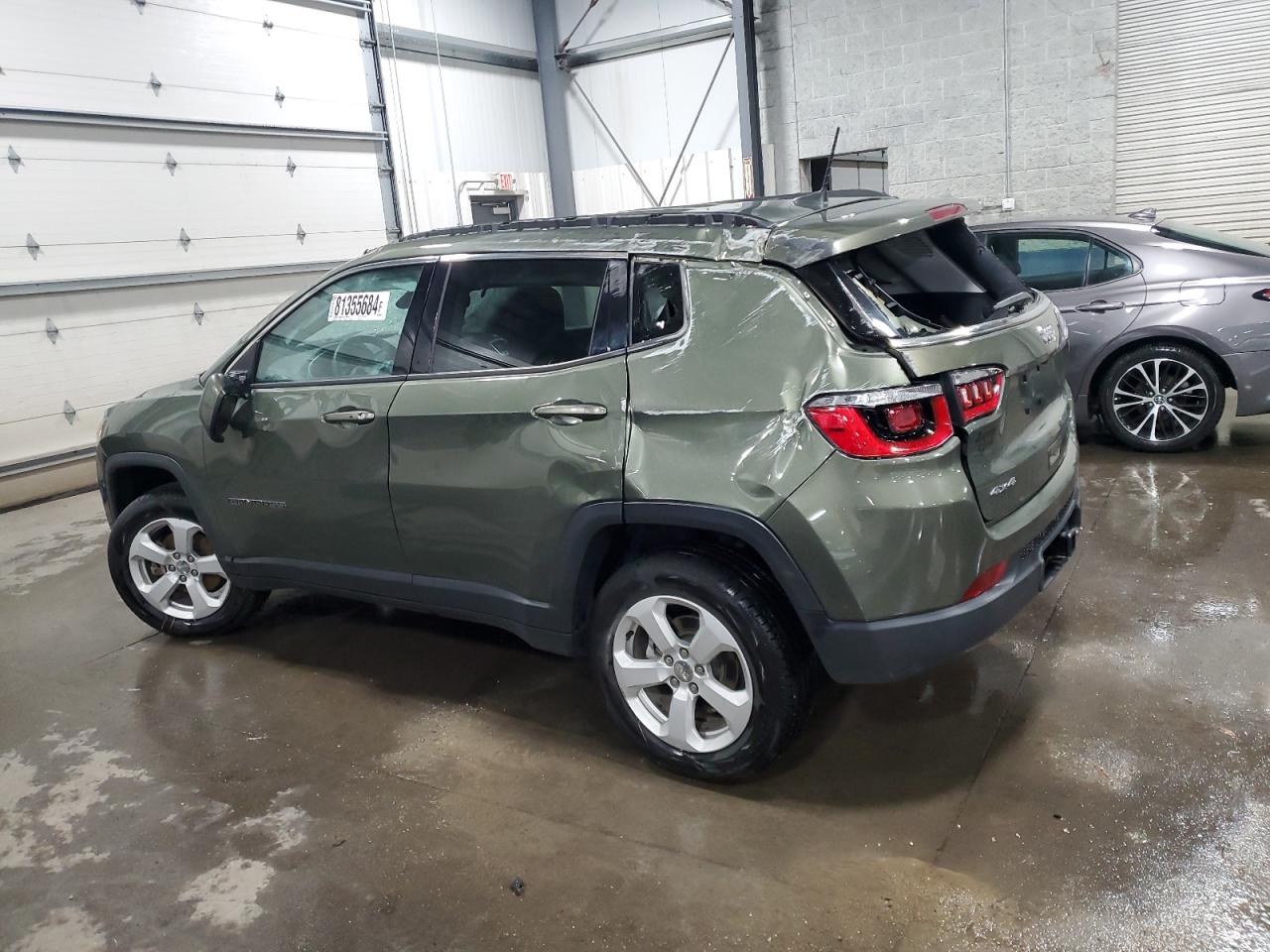 2018 Jeep Compass VIN 3C4NJDBB1JT168338 Copart auction photo, rollover damage thumbnail 2