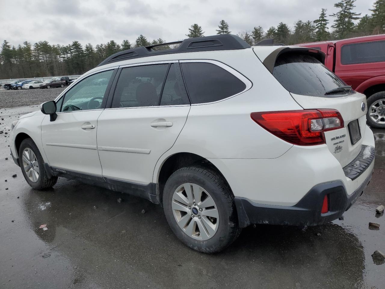 2018 Subaru Outback VIN 4S4BSAFC7J3298228 Copart auction photo, side / undercarriage damage thumbnail 2