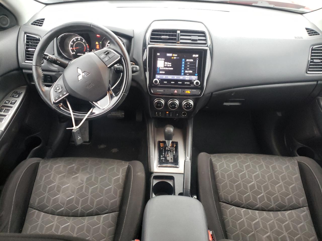 2021 Mitsubishi Outlander VIN JA4ARUAU1MU015179 Copart auction photo, side damage thumbnail 8