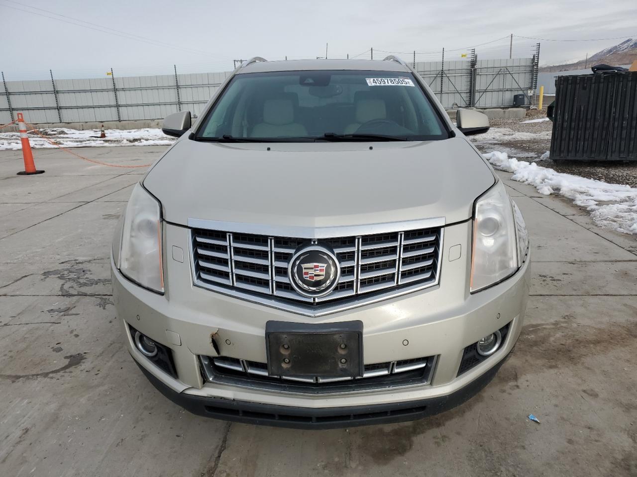 2014 Cadillac SRX VIN 3GYFNFE35ES516396 Copart auction photo, front end damage thumbnail 5