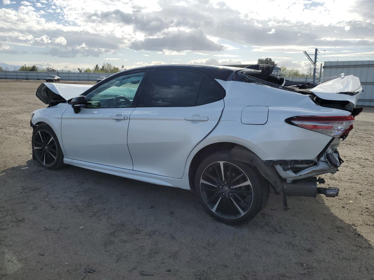 2019 Toyota Camry VIN 4T1B61HK2KU245456 Copart auction photo, all over / frame damage damage thumbnail 2