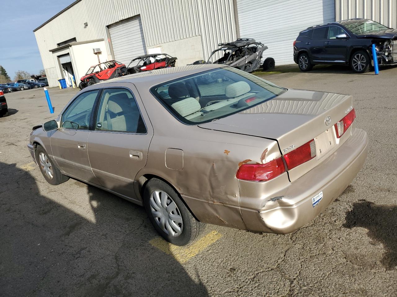 2001 Toyota Camry VIN JT2BG22K910568918 Copart auction photo, front end damage thumbnail 2