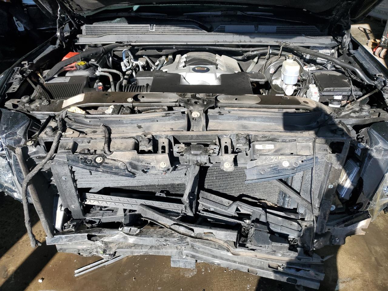 2020 Cadillac Escalade VIN 1GYS4KKJ4LR148564 Copart auction photo, front end damage thumbnail 12