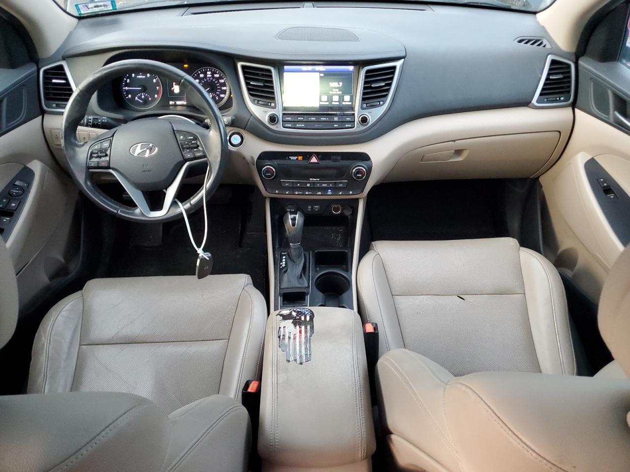 2016 Hyundai Tucson VIN KM8J3CA2XGU041974 Copart auction photo, side / front end damage thumbnail 8