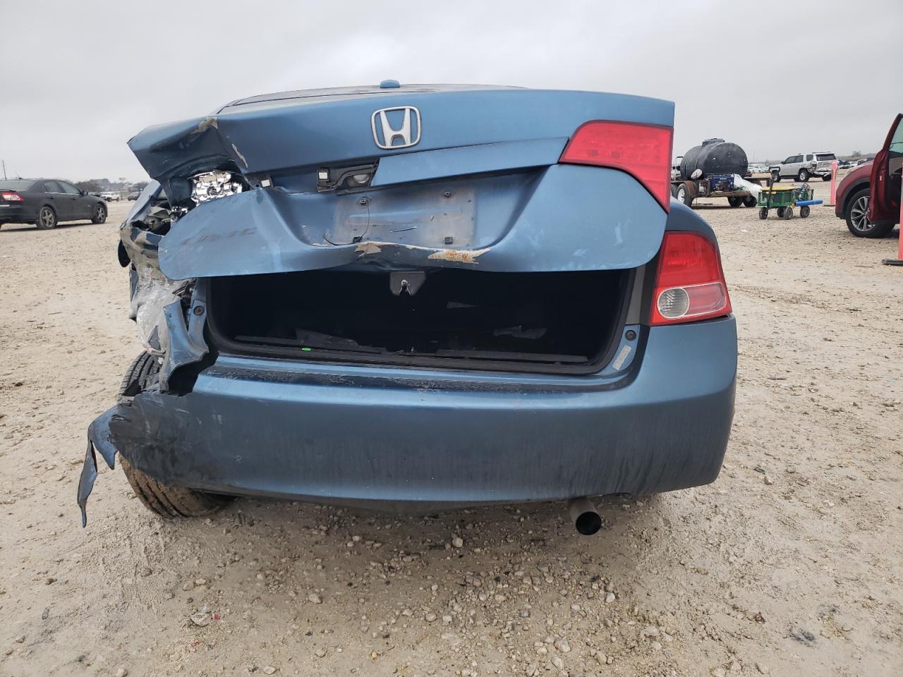 2008 Honda Civic VIN 1HGFA16978L117573 Copart auction photo, rear end / side damage thumbnail 6