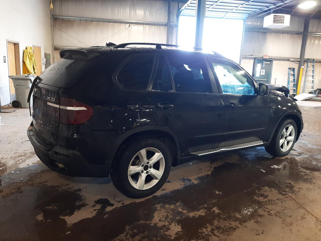 2010 BMW X5 VIN 5UXFE4C57AL381757 Copart auction photo, front end damage thumbnail 3