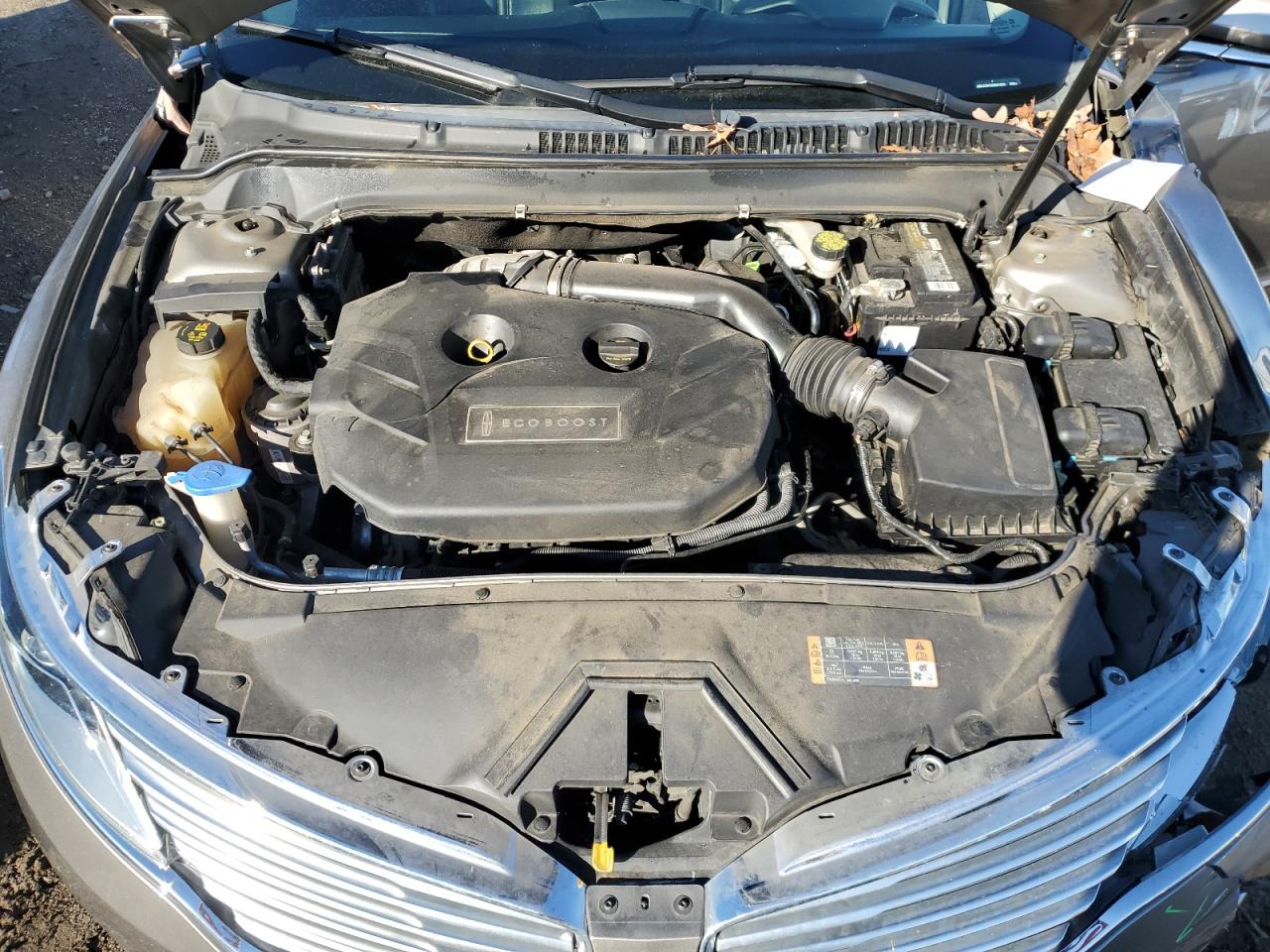 2016 Lincoln MKZ VIN 3LN6L2J91GR621005 Copart auction photo, front end / undercarriage damage thumbnail 11