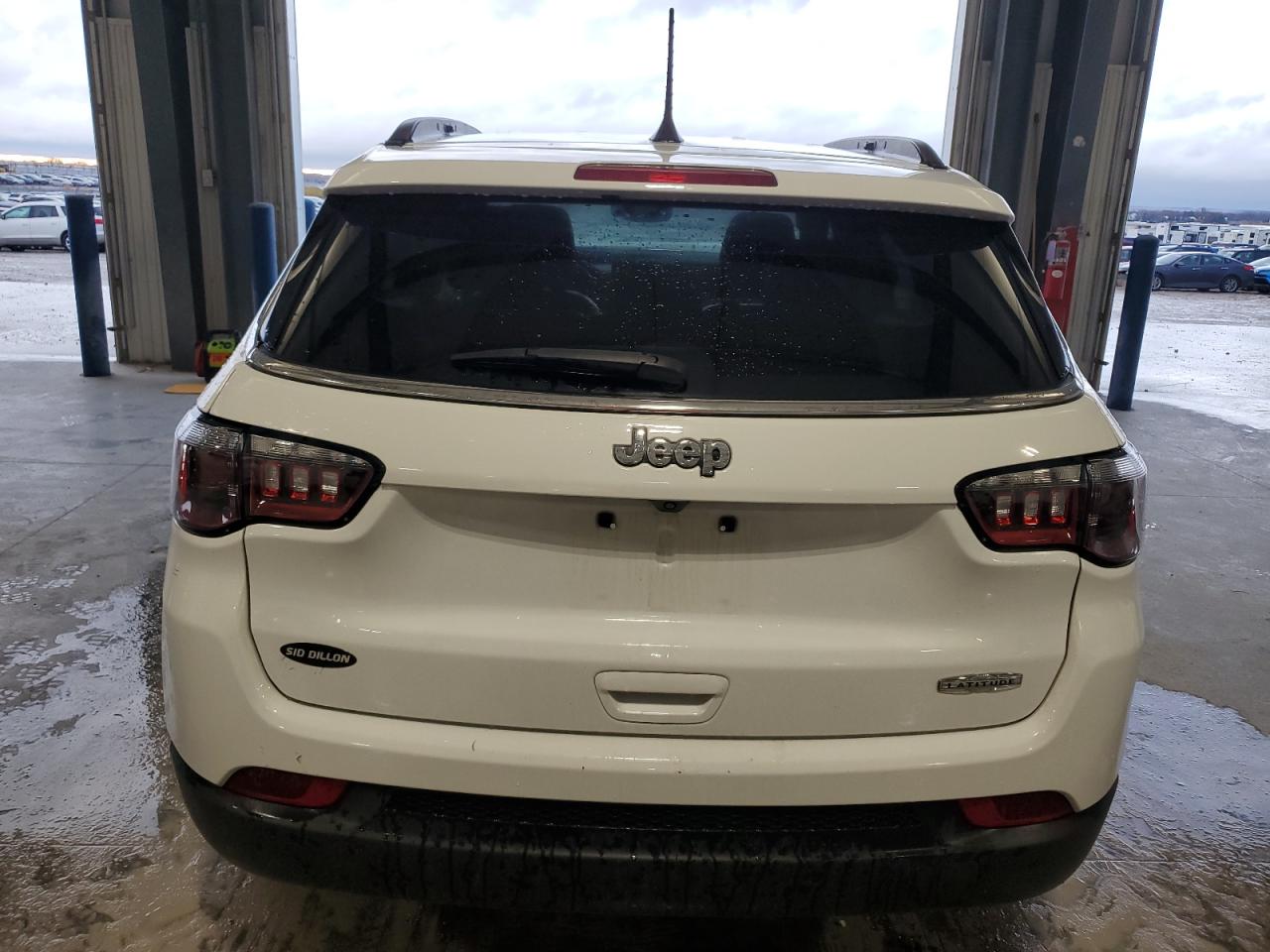 2022 Jeep Compass VIN 3C4NJCBB6NT214391 Copart auction photo, front end damage thumbnail 6