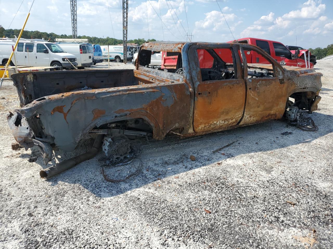 2020 GMC Sierra VIN 1GT49REY2LF268267 Copart auction photo, burn damage thumbnail 3