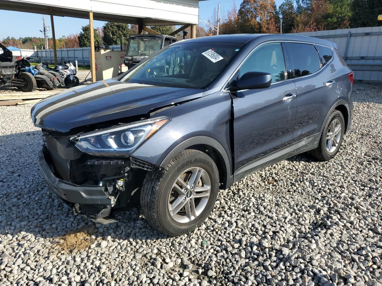 2018 Hyundai Santa Fe VIN 5NMZT3LB3JH073796