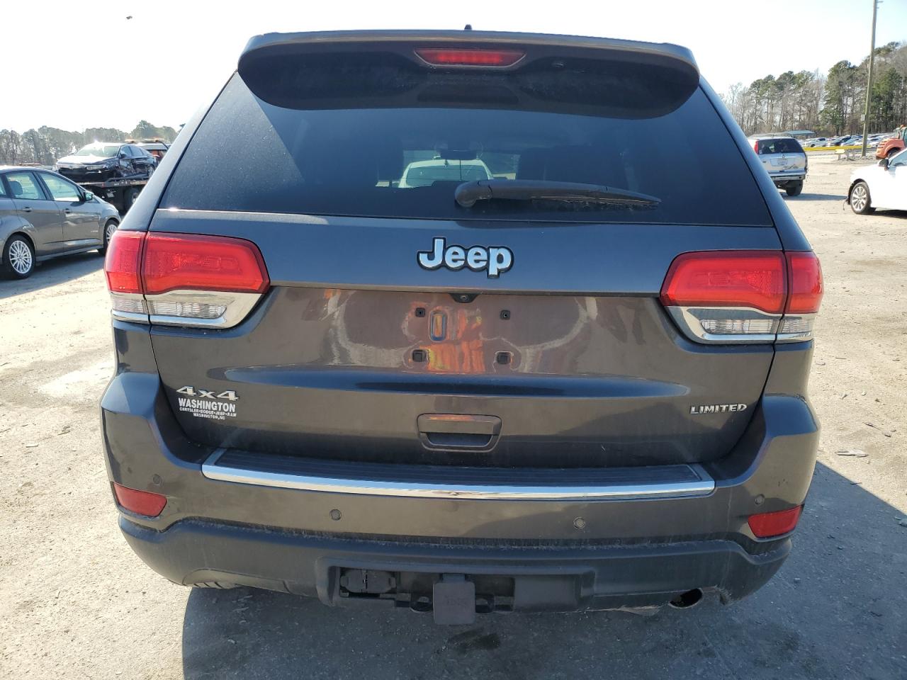 2018 Jeep Grand Cherokee VIN 1C4RJFBG5JC407040 Copart auction photo, front end / side damage thumbnail 6