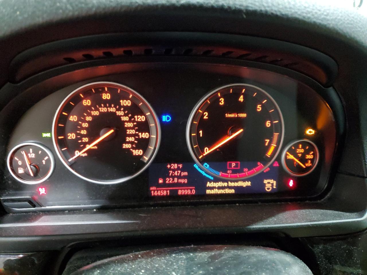 2012 BMW 5er VIN WBAXG5C56CDW24863 Copart auction photo, vandalism damage thumbnail 9