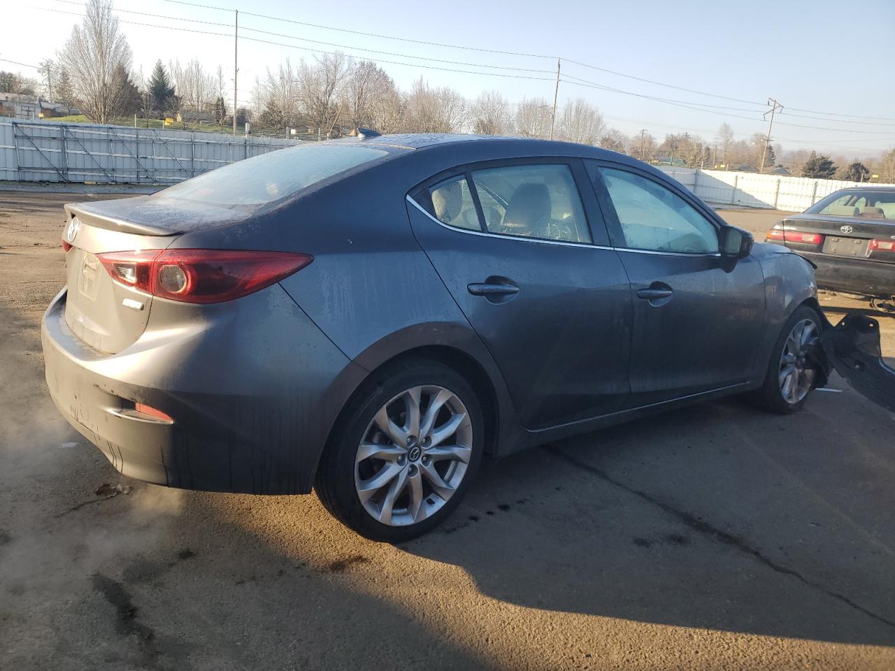 2014 Mazda 3 VIN JM1BM1W38E1195867 Copart auction photo, front end / side damage thumbnail 3