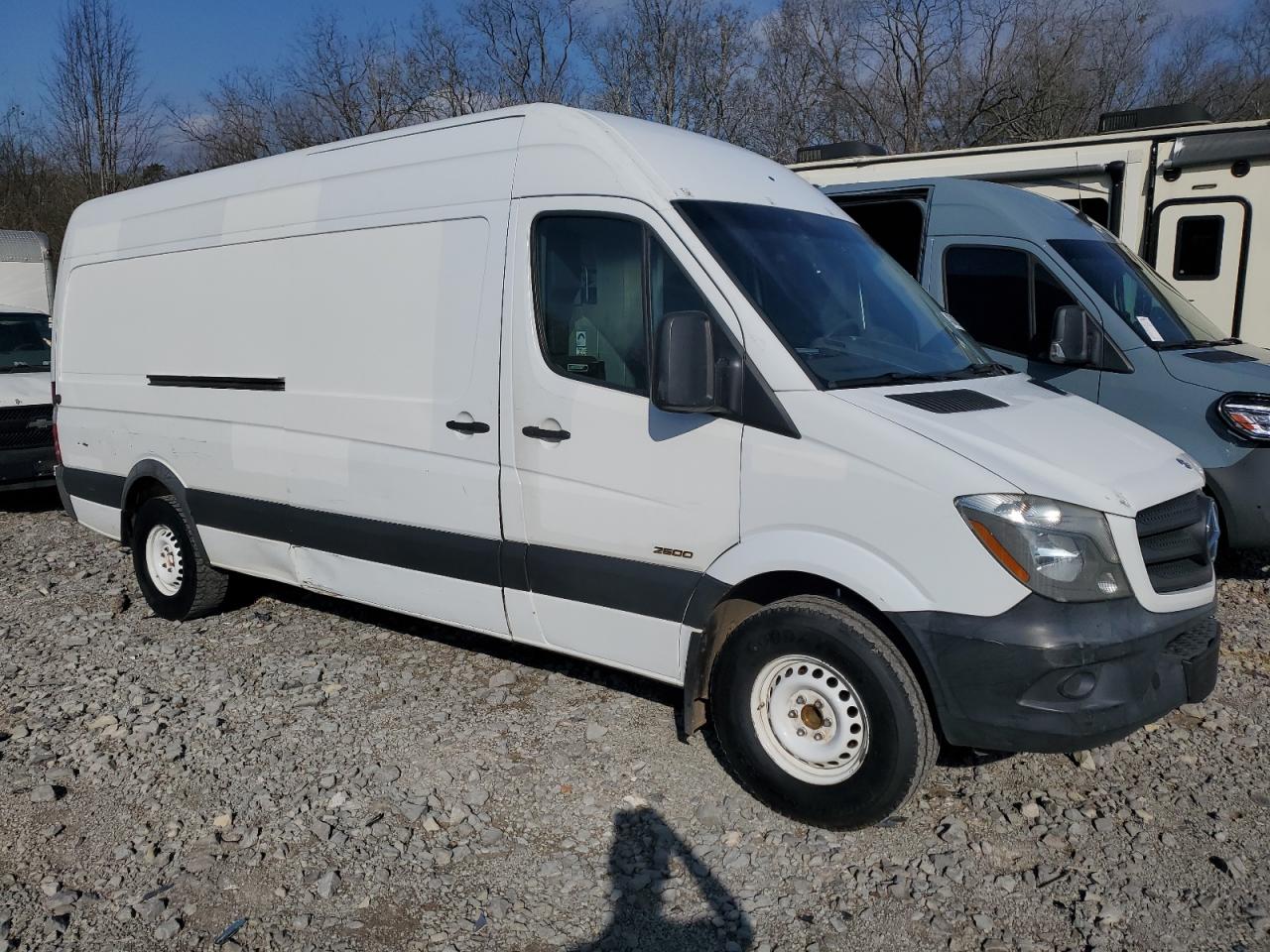 2014 Mercedes-Benz Sprinter VIN WD3PE8DE1E5901693 Copart auction photo, mechanical / minor dent/scratches damage thumbnail 4