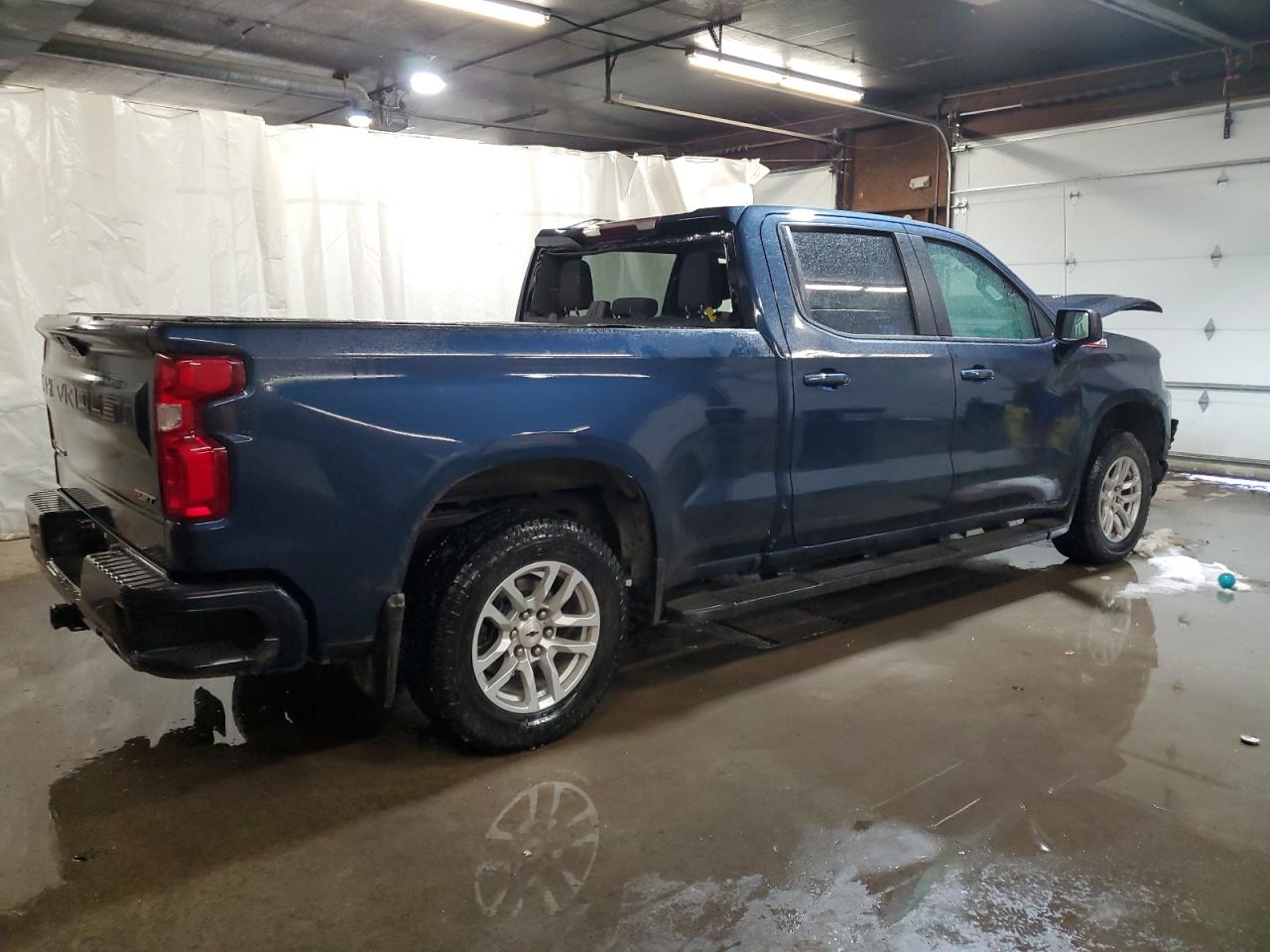 2021 Chevrolet Silverado VIN 1GCUYEEL2MZ427241 Copart auction photo, front end / side damage thumbnail 3