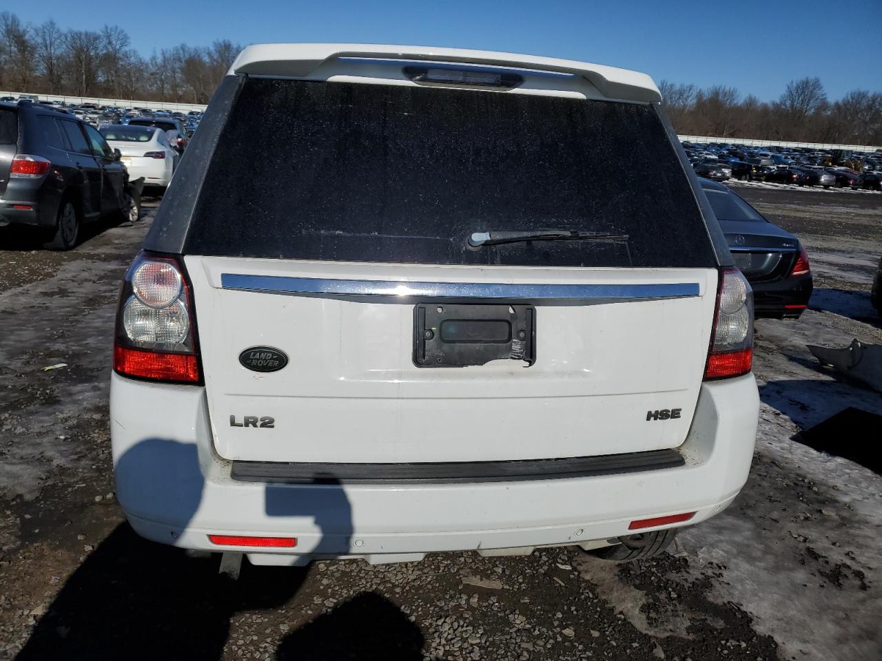 2011 Land Rover LR2 VIN SALFR2BN6BH275597 Copart auction photo, front end / side damage thumbnail 6