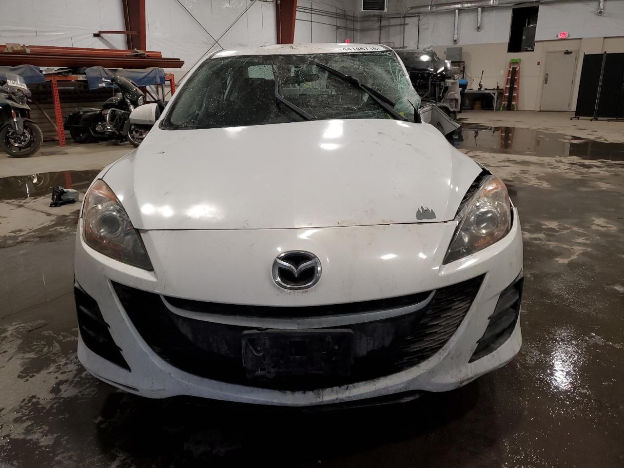 2010 Mazda 3 VIN JM1BL1SF9A1221941 Copart auction photo, side / front end damage thumbnail 5
