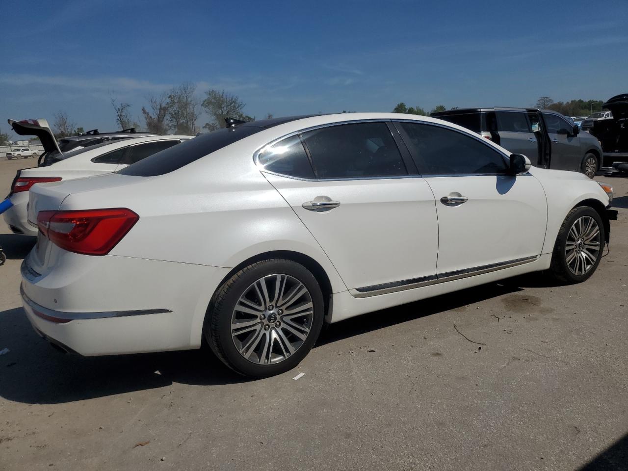 2014 KIA Cadenza VIN KNALN4D72E5148526 Copart auction photo, front end damage thumbnail 3