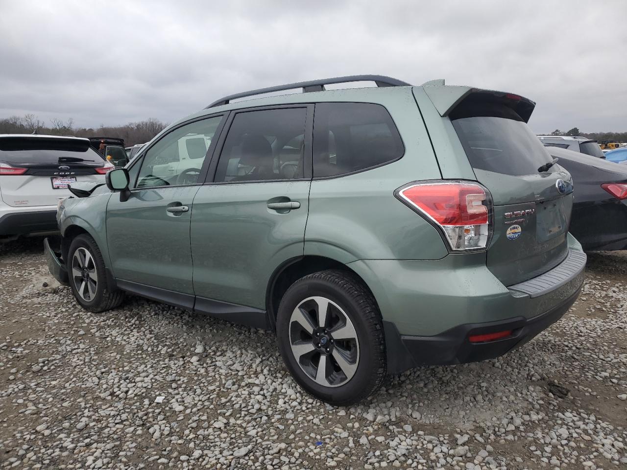 2017 Subaru Forester VIN JF2SJAEC6HH592033 Copart auction photo, front end damage thumbnail 2