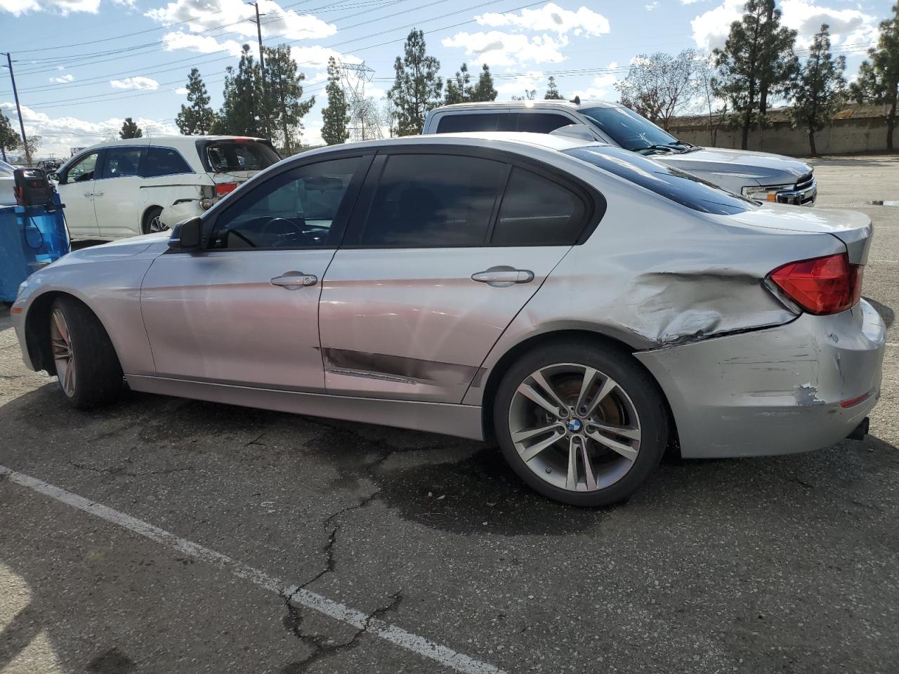 2013 BMW 3er VIN WBA3A5C57DF603834 Copart auction photo, side / front end damage thumbnail 2