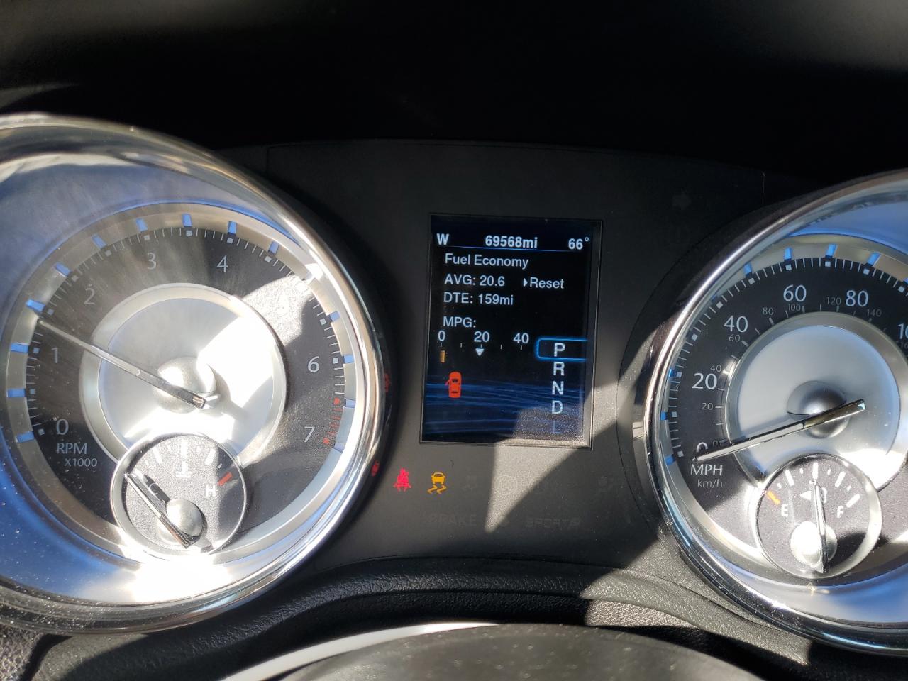 2014 Chrysler 300 VIN 2C3CCAAG7EH175794 Copart auction photo, hail damage thumbnail 9