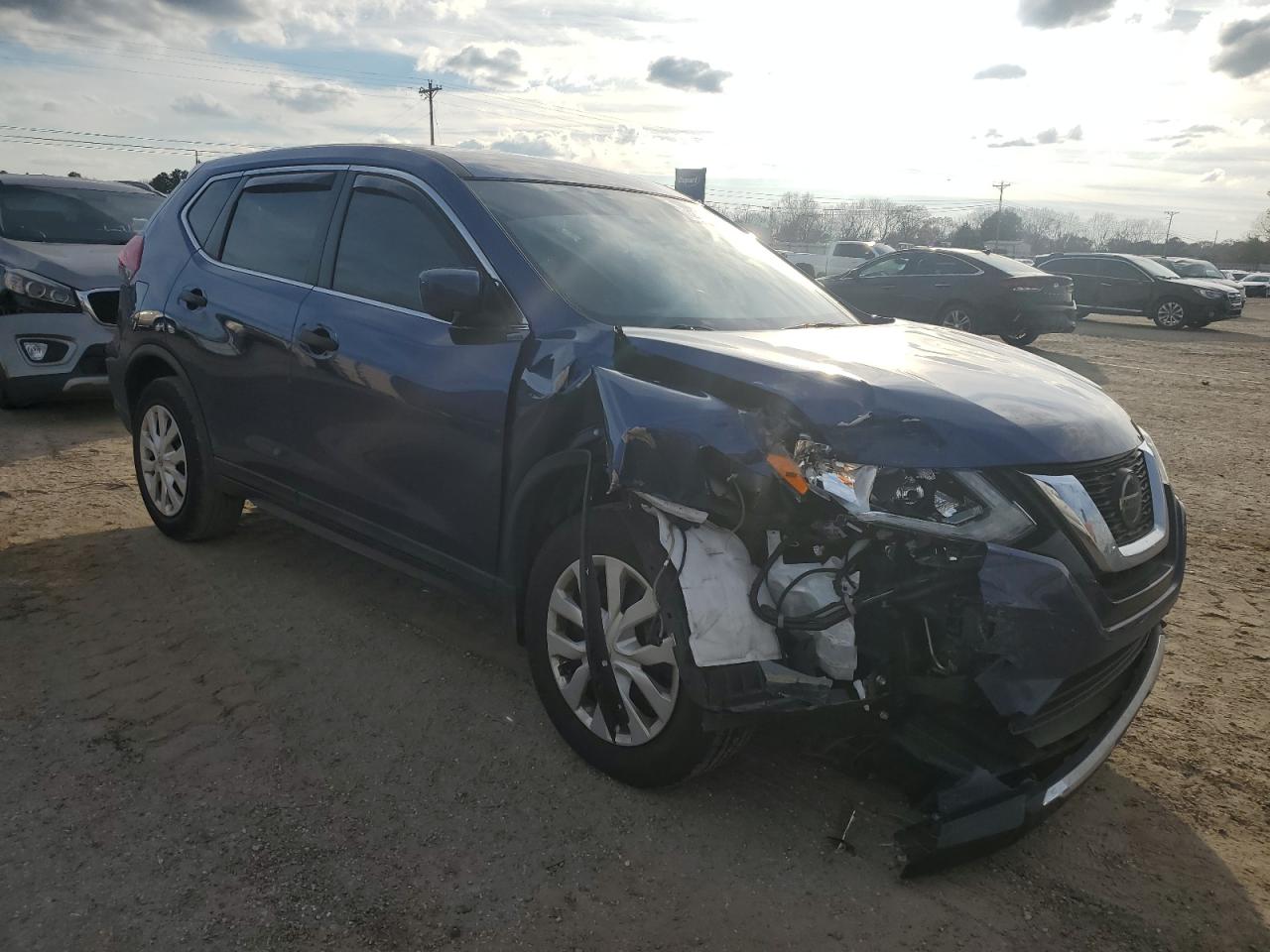 2020 Nissan Rogue VIN 5N1AT2MT5LC806071 Copart auction photo, front end damage thumbnail 4