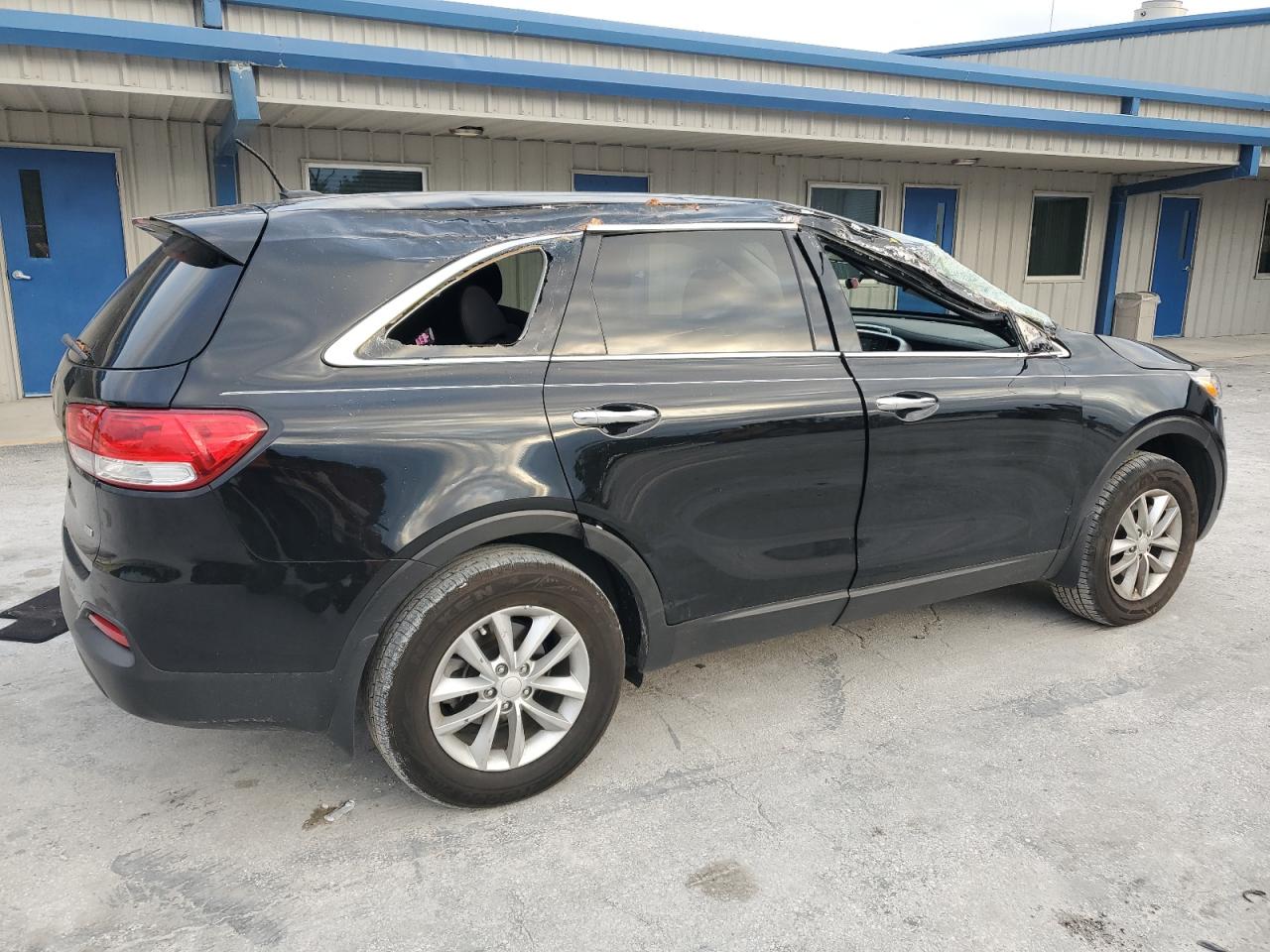 2018 KIA Sorento VIN 5XYPG4A32JG424821 Copart auction photo, top/roof damage thumbnail 3