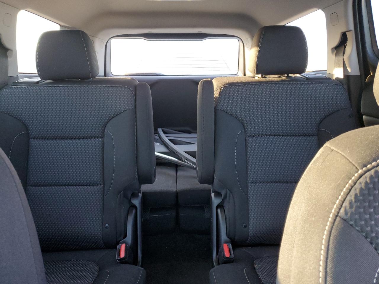 2022 GMC Acadia VIN 1GKKNKL40NZ173822 Copart auction photo, front end / minor dent/scratches damage thumbnail 10